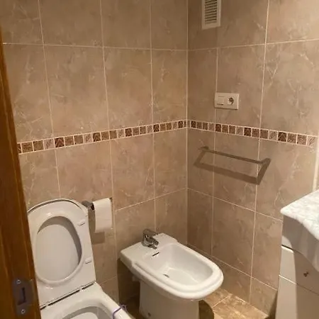 Catamaran Apartman *